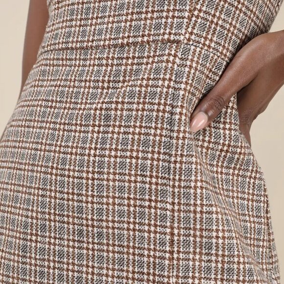 NWT Lulus Aesthetic Attitude Brown Plaid Tweed Sleeveless Skort Romper (size SM) - Picture 4 of 7